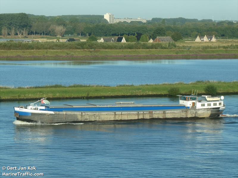 ?MMSI=&PAGE= HAFEN FOTO