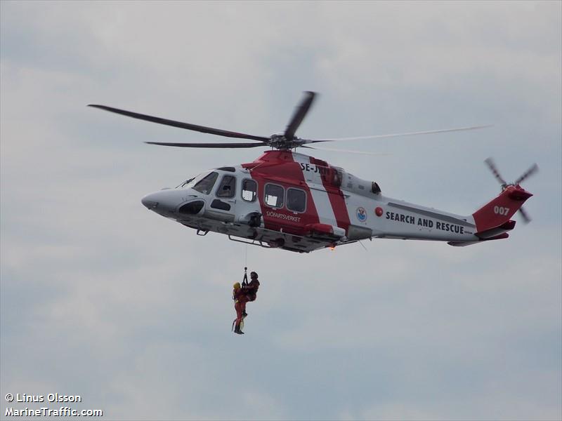 LIFEGUARD 007 FOTO