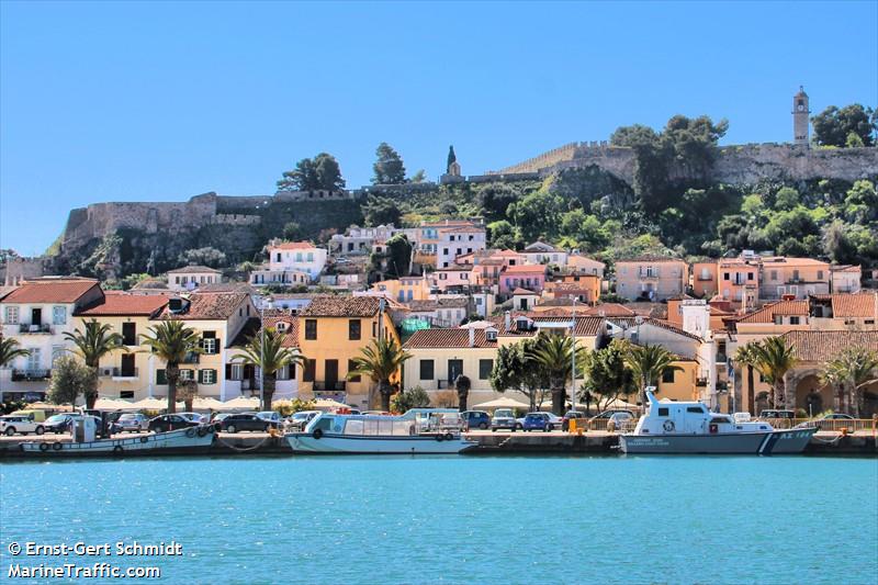  OF LAVRIO IN GR GREECE HAFEN FOTO