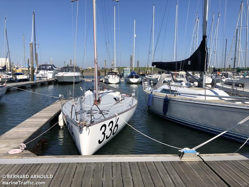 TONNERRE DE BREST FOTO