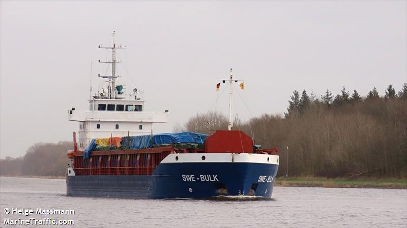 SWE BULK FOTO