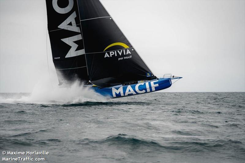 IMOCA MACIF FOTO