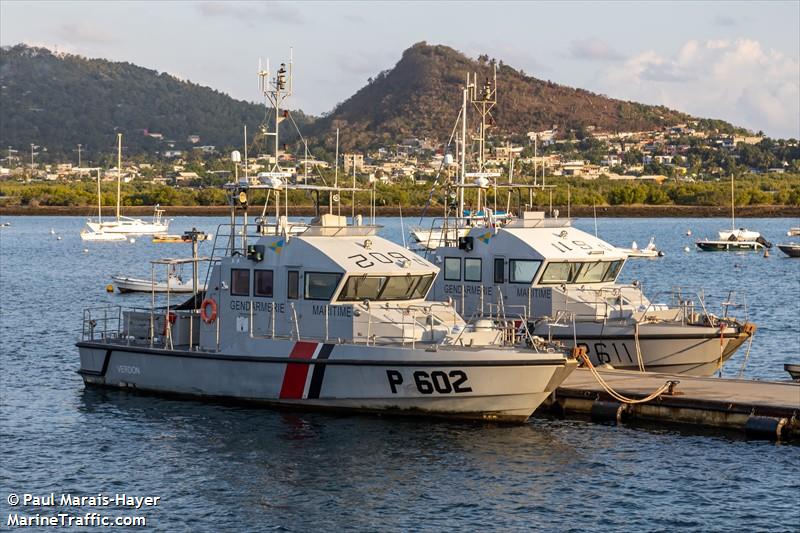 FRENCH WARSHIP FOTO