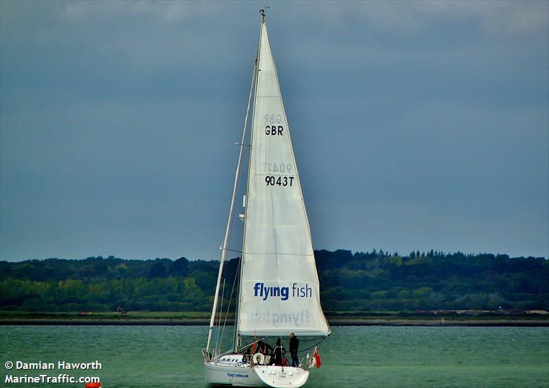 FLYING FISH OF COWES FOTO