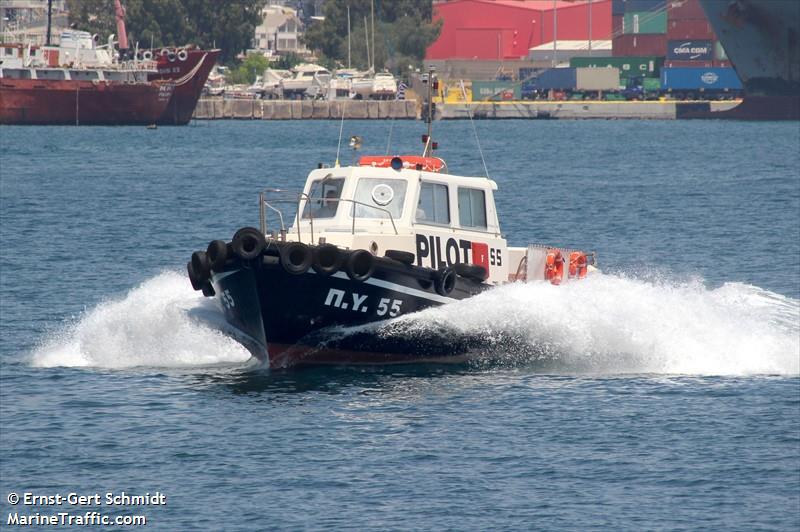 PILOT BOAT PY55 FOTO