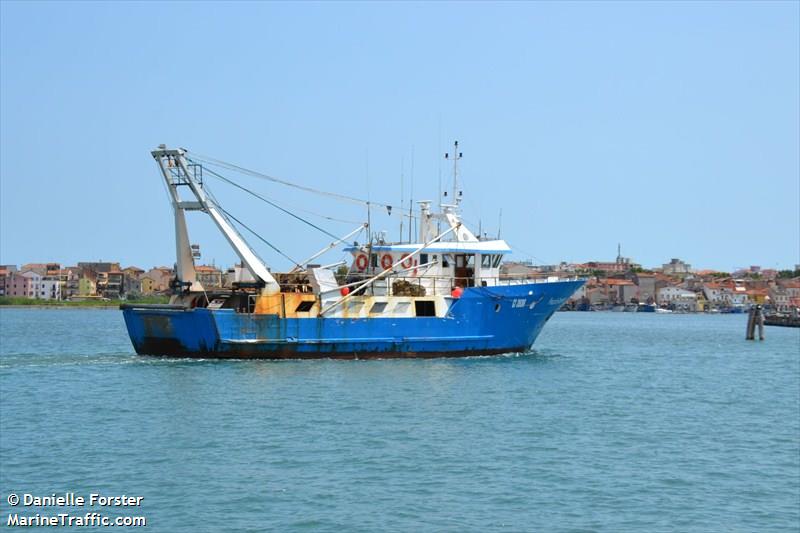 FRECCIA AZZURRA FOTO