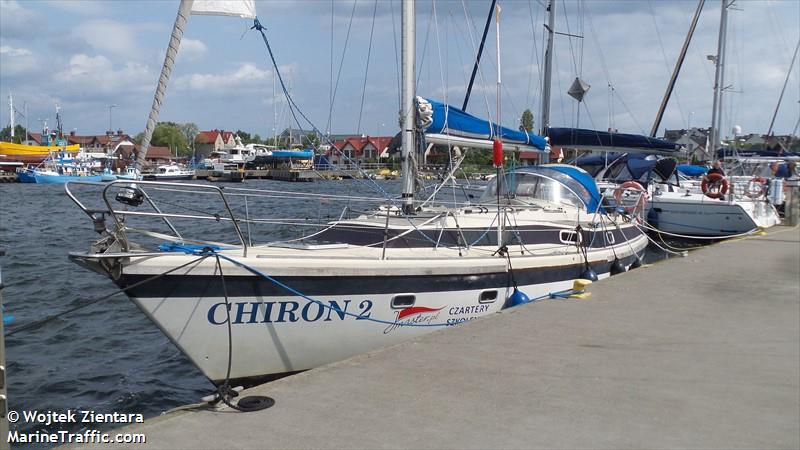 CHIRON 2 FOTO