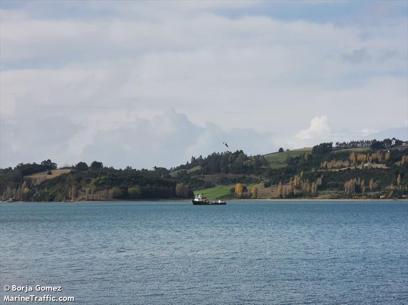  OF NAVIA IN ES SPAIN HAFEN FOTO