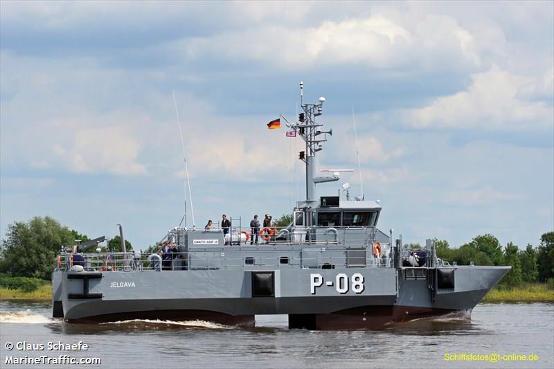 LV WARSHIP P 08 FOTO