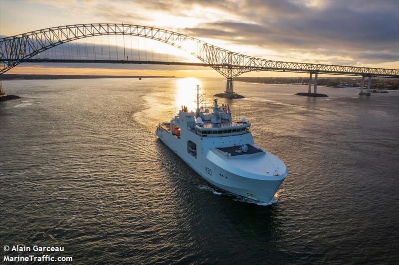 CDN WARSHIP 430 FOTO