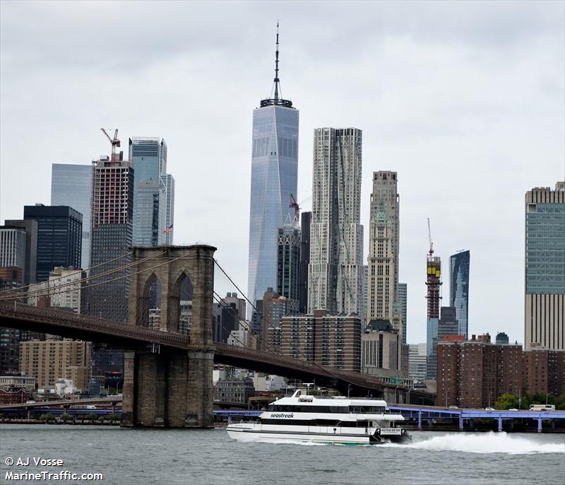 SEASTREAK NEW YORK FOTO