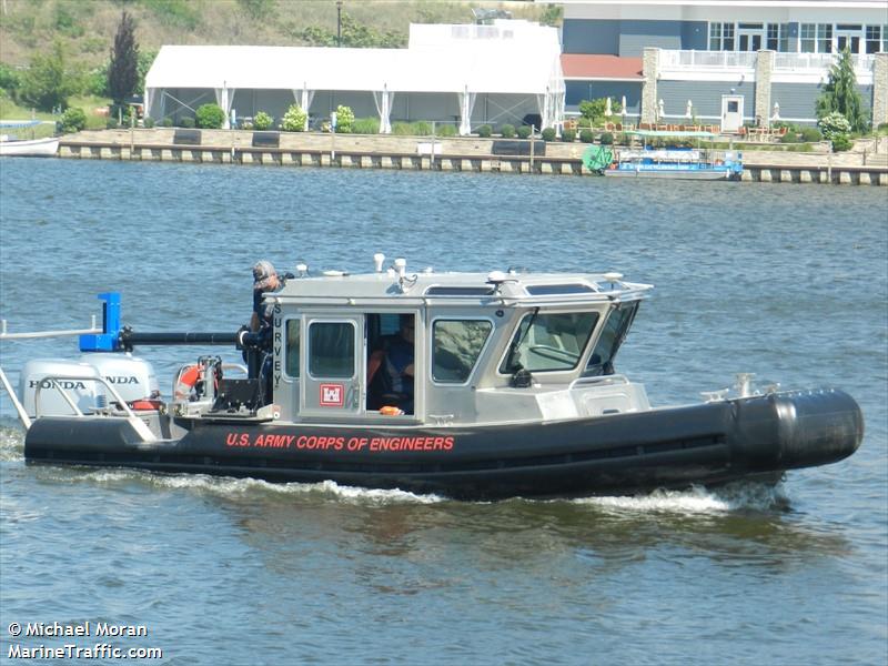 SURVEY VESSEL 3058 FOTO