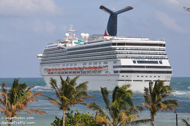 CARNIVAL FREEDOM FOTO