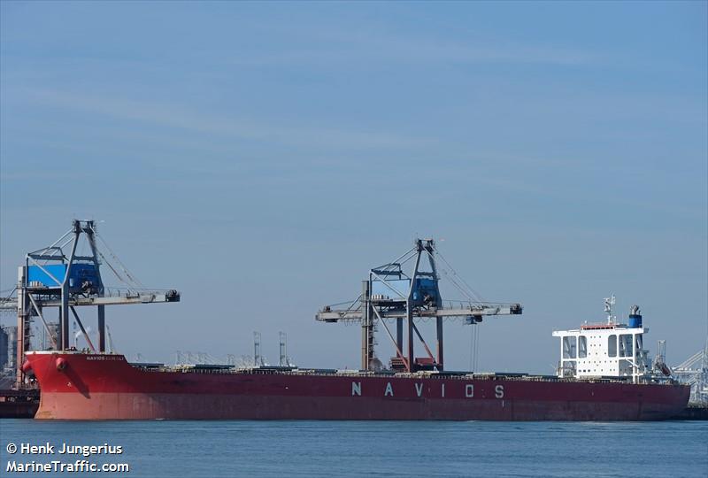 NAVIOS CORALI FOTO