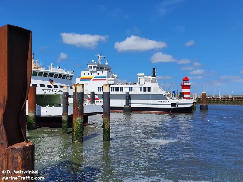  OF SODERTALJE IN SE SWEDEN HAFEN FOTO