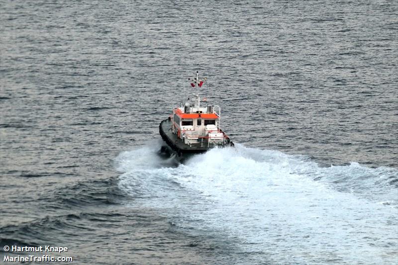 FUJAIRAH PILOT 1 FOTO