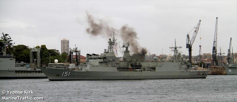 HMAS ARUNTA FOTO