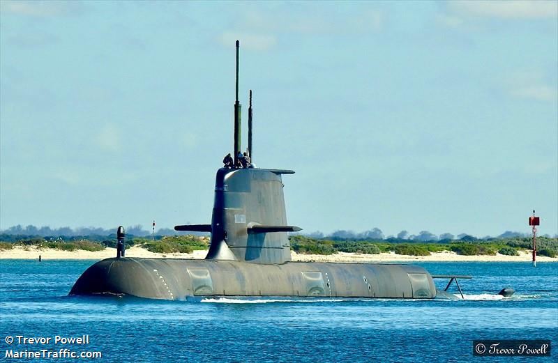 AUSTRALIAN SUBMARINE FOTO