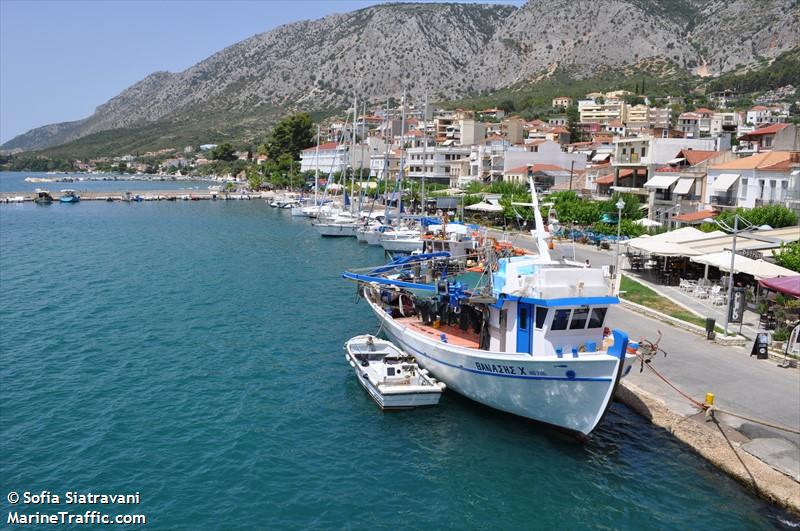 MARINA OF VATHI MEGALOHORIO IN GR GREECE HAFEN FOTO